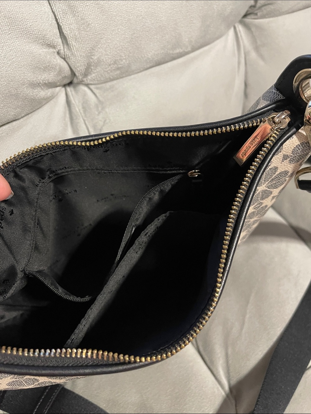 kate spade Cream and Black Spade Flower Shoulder Bag with Adjustable Black Strap - Picture 8 of 9